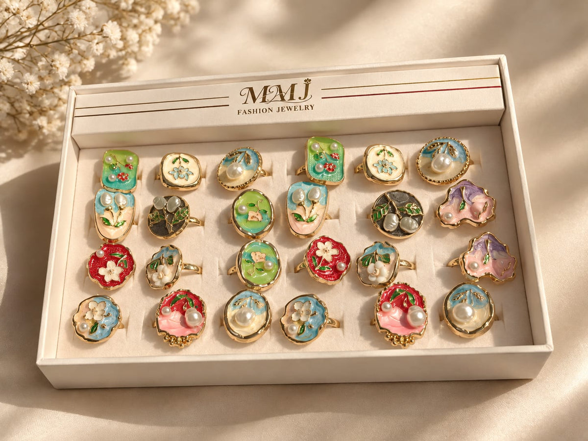 Elegant Gold-Tone Floral Enamel Ring for Women