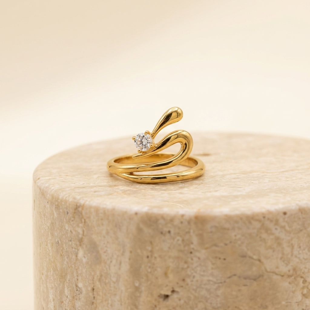 Elegant Gold-Tone Bow Rings for Women