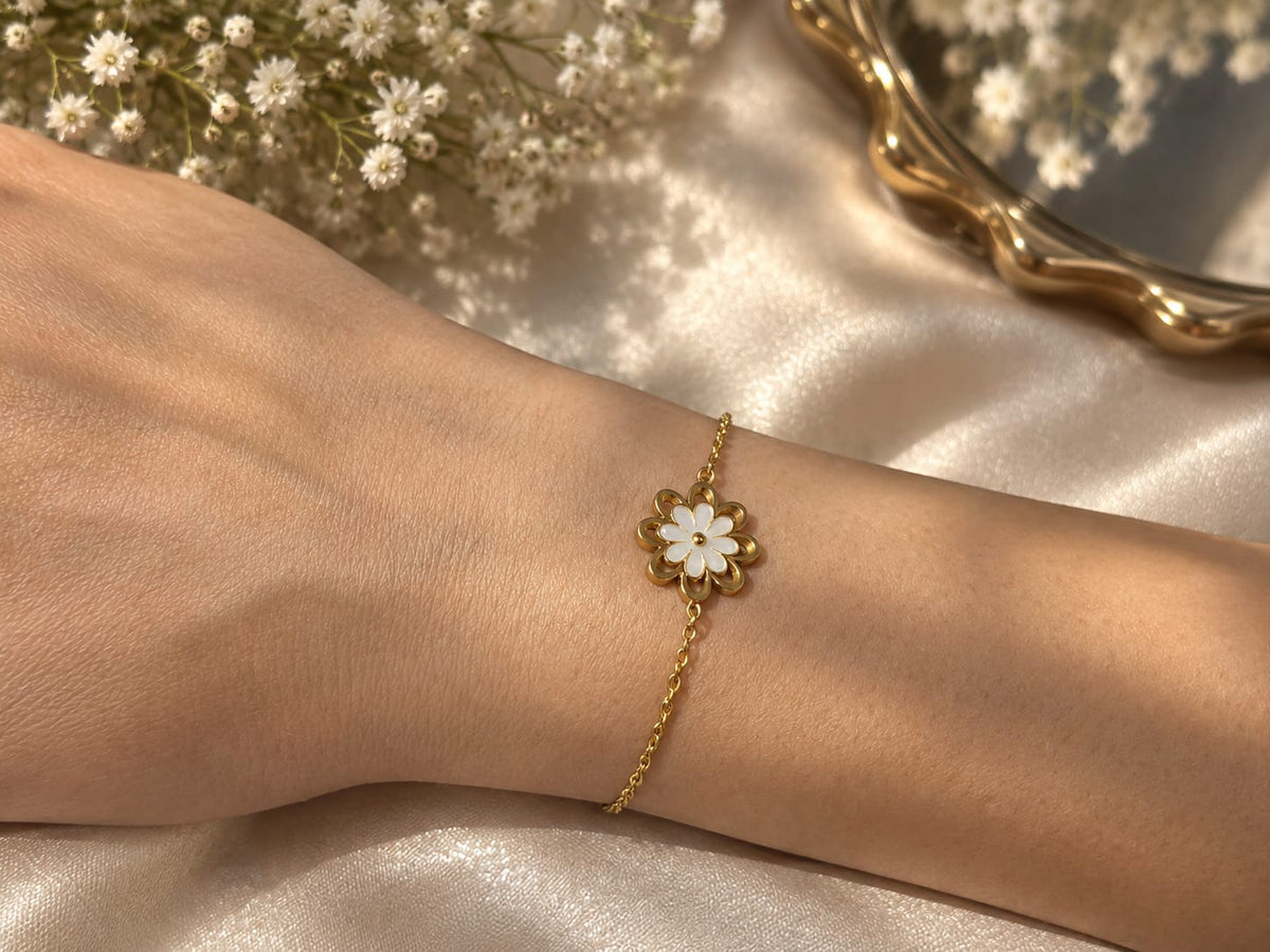 Elegant Gold-Tone Stainless Steel Bracelet with White Floral Charm for Women
