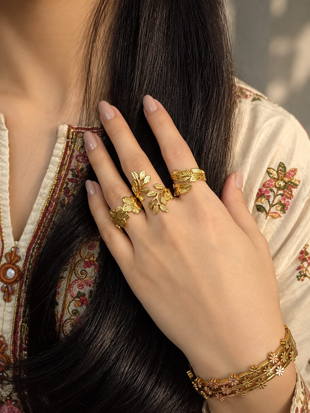 Elegant Gold-Tone Floral Ring for Women